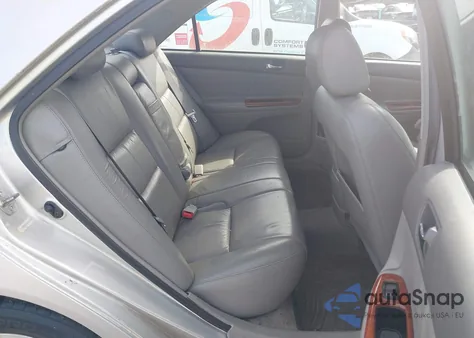 2003 Toyota Camry Xle V6 из США, поврежденный, VIN 4T1BF30K03U561351